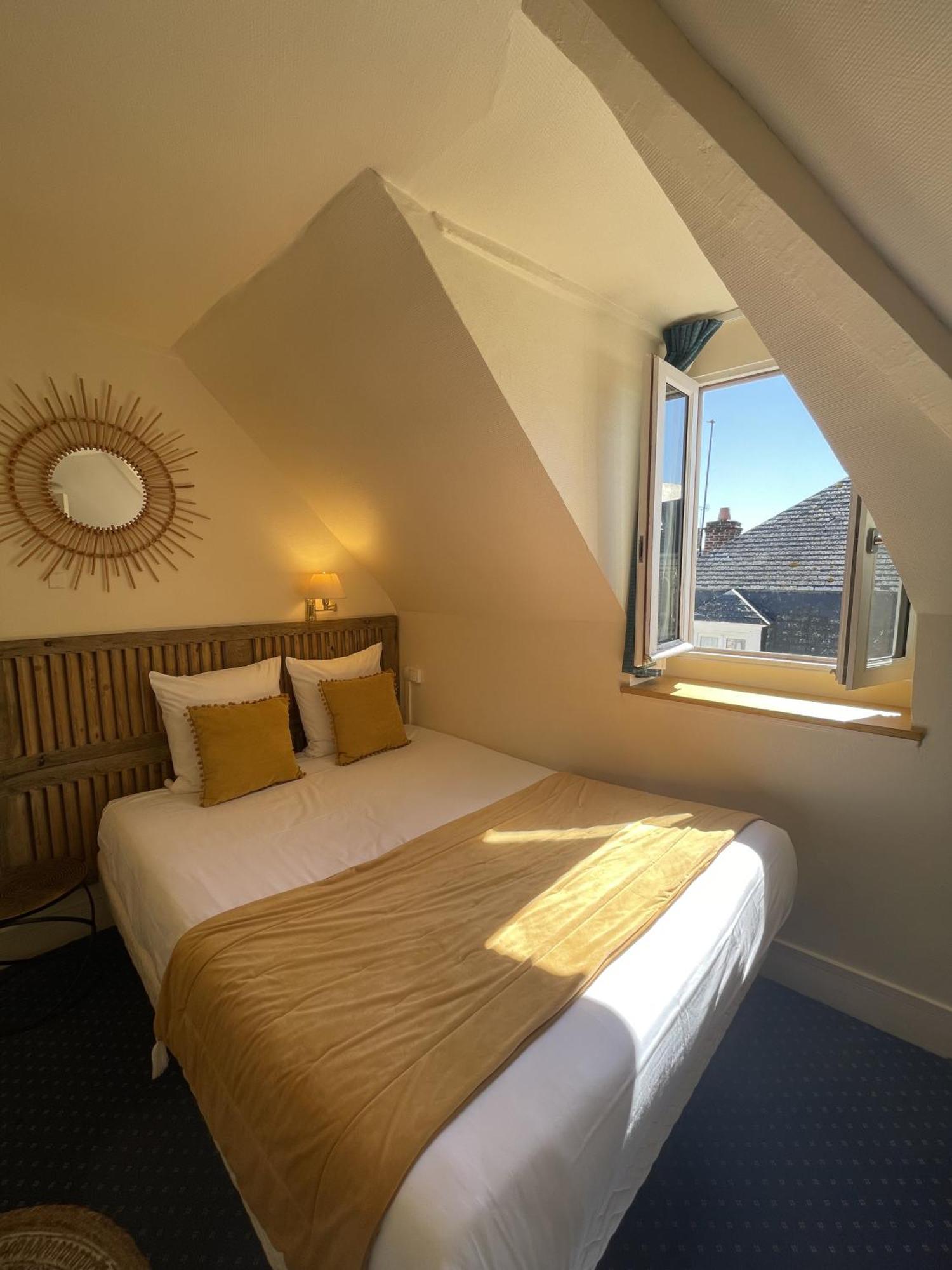 Le Trouville - Hotel De Charme Eksteriør bilde