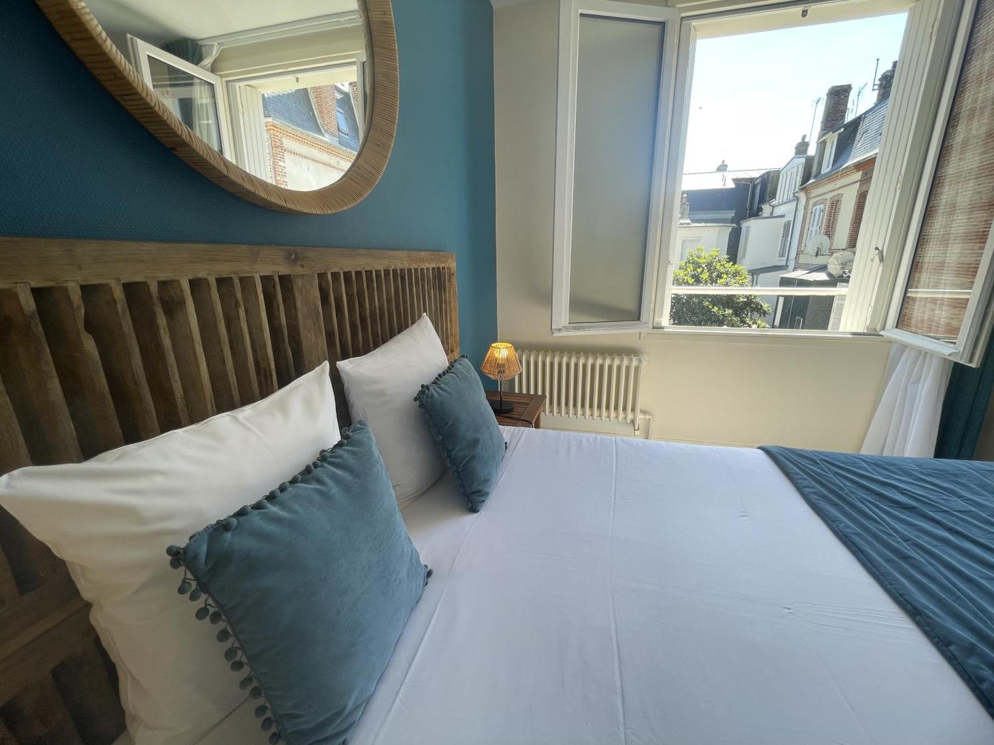 Le Trouville - Hotel De Charme Eksteriør bilde
